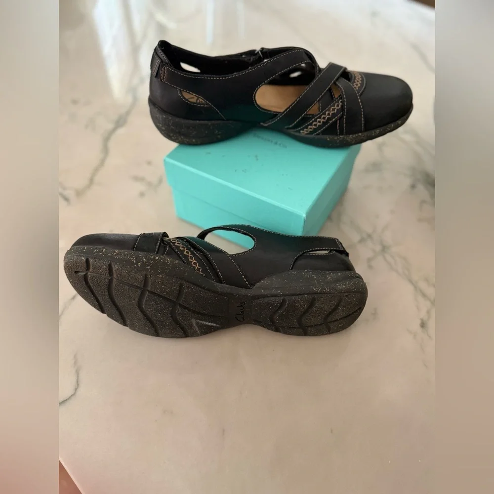 Clark’s Roseville Strap Mary Jane Shoes Sz 8.5M